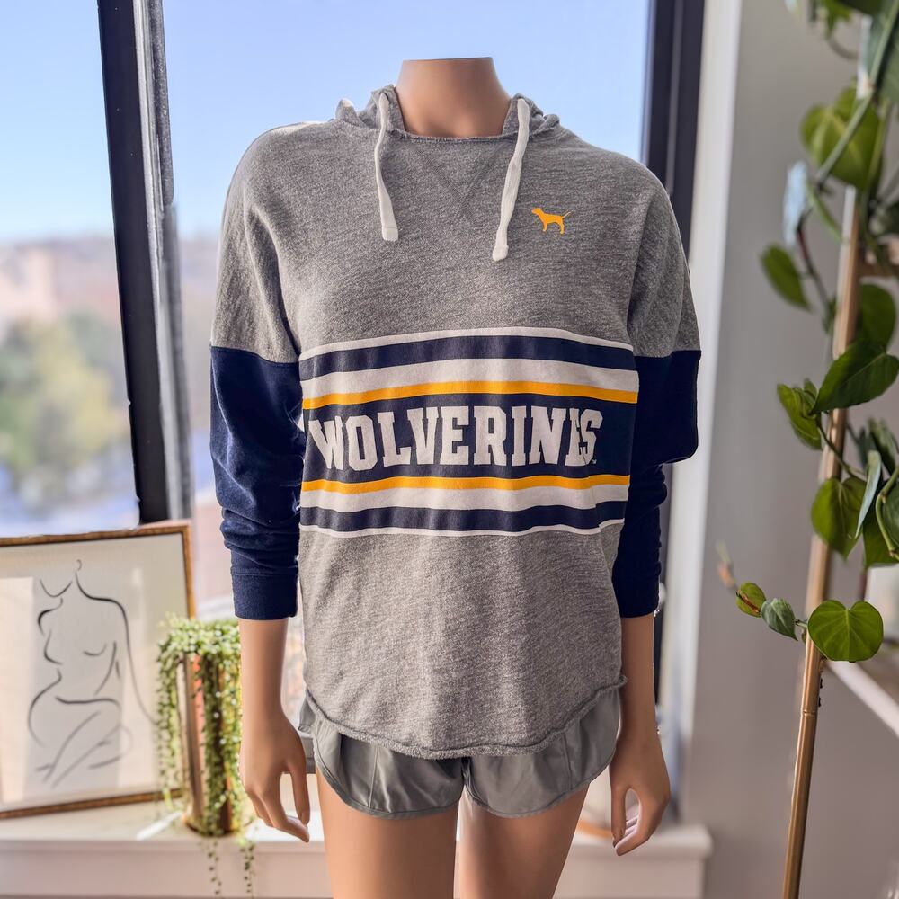 University of Michigan Wolverines Sweatshirt by PINK Victoria’s Secret, Small